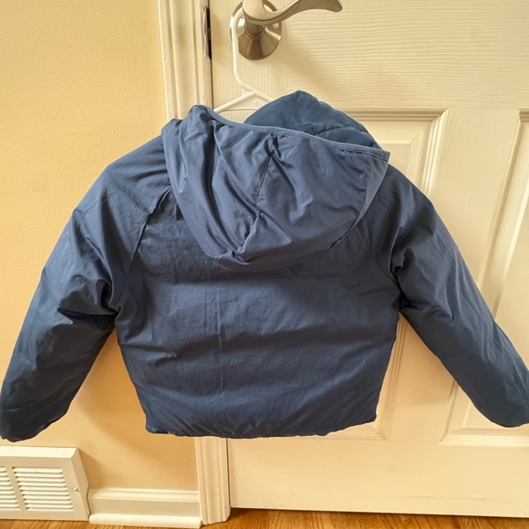 The North Face Kids Blue Puffer Jacket reversible - Picture 4 of 7